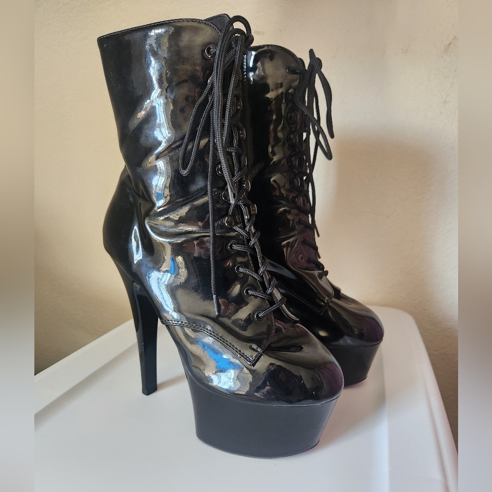 Pleaser Aspire Patent Black Platform Boots/Heels Size 12